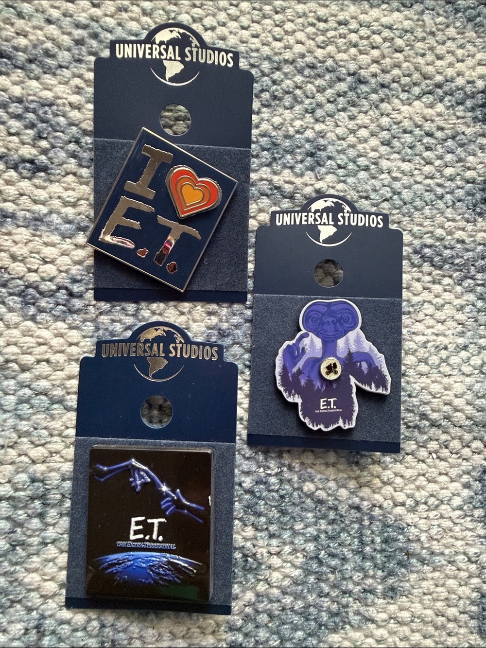 Universal Studios E.T. Enamel Pin Set